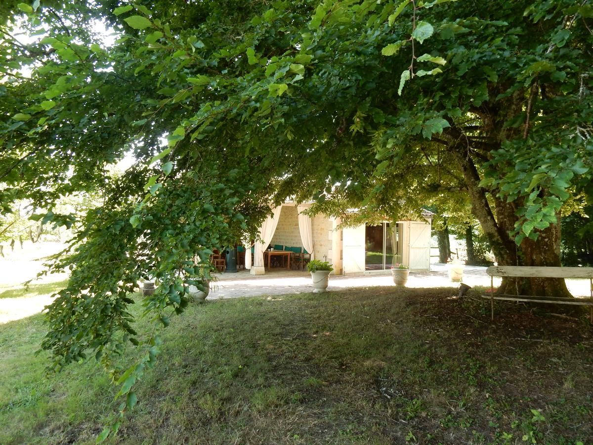 La Faisanderie 16 Edon Exterior photo